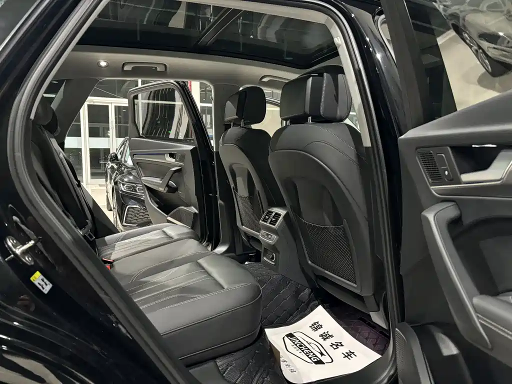 Audi Q5L 2022 45T Luxury