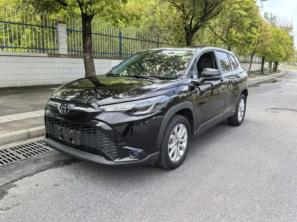 Toyota Frontlander 2023