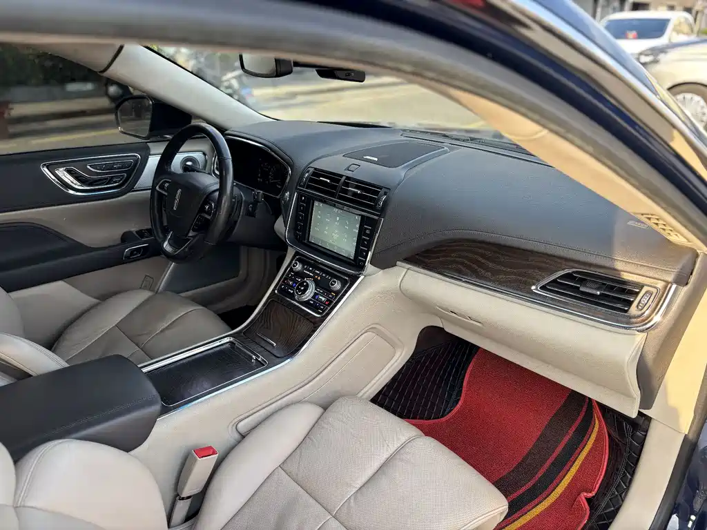 Lincoln Continental — миниатюра 19