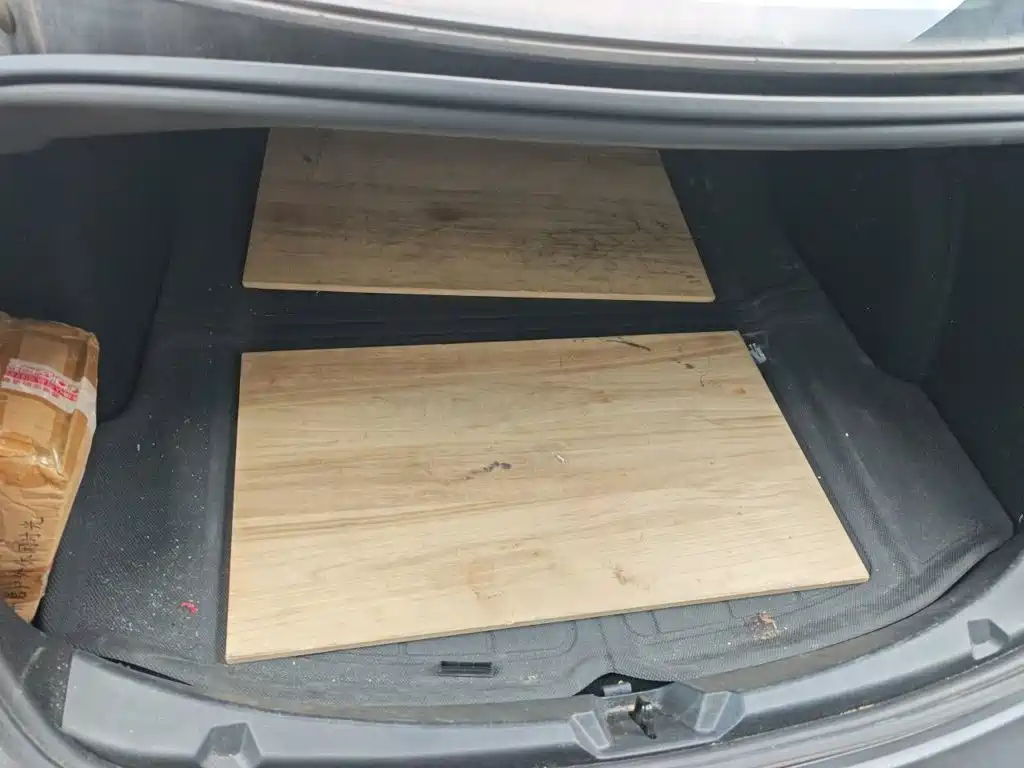 Tesla Model 3 — миниатюра 10