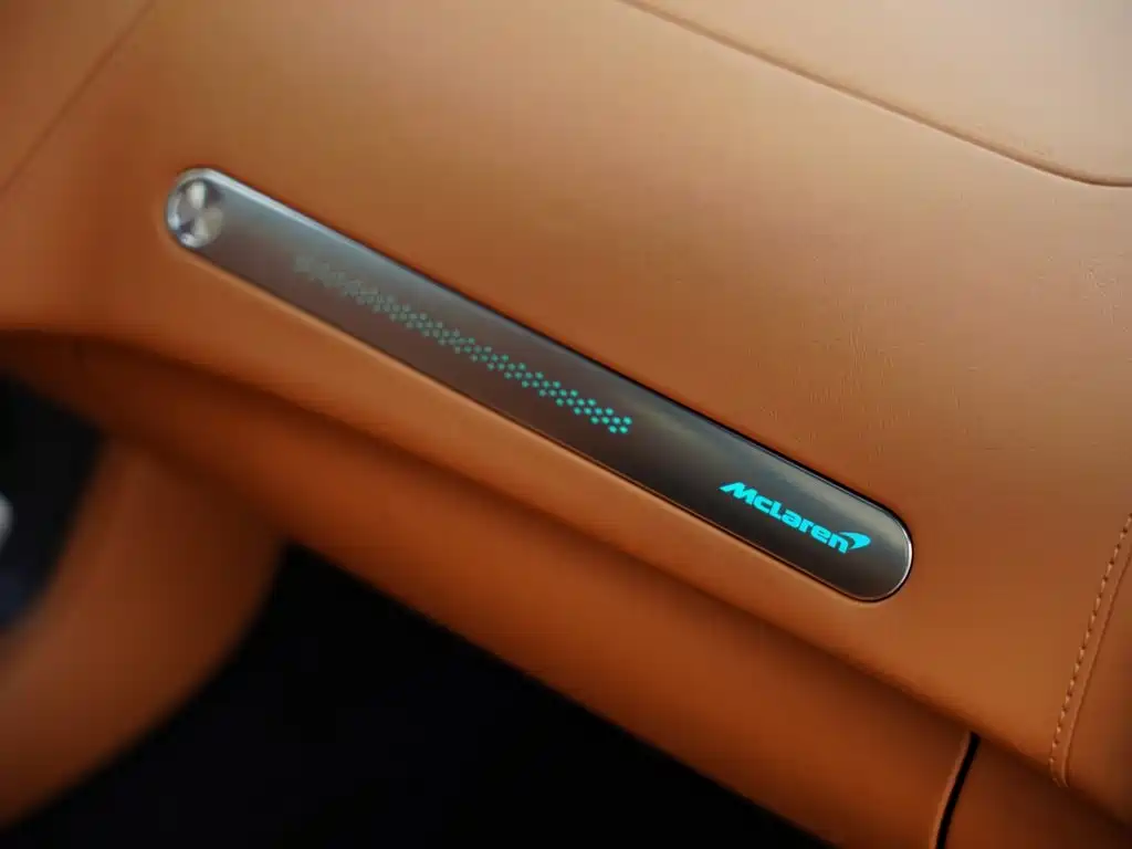 McLaren GT — миниатюра 43