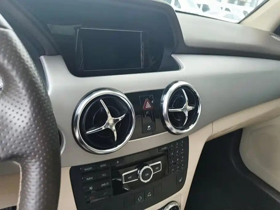 Mercedes-Benz GLK-Class — миниатюра 13