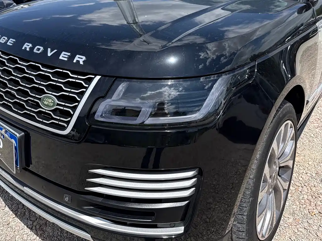 Land Rover Range Rover — миниатюра 4