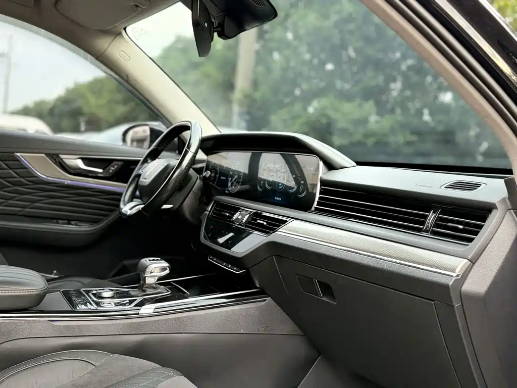 Hongqi Hongqi HS5 — миниатюра 8