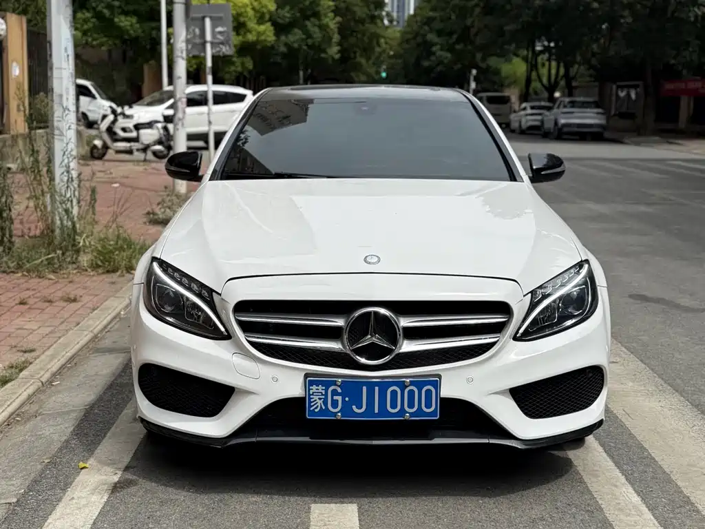 Mercedes-Benz C-Class — миниатюра 2