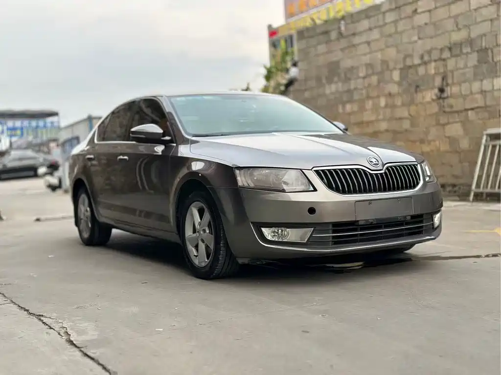 Skoda Octavia — миниатюра 3