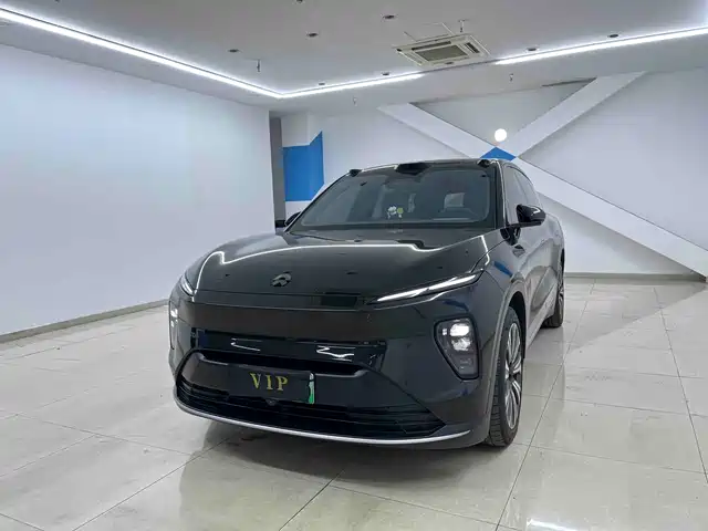 2023 Nio ES8