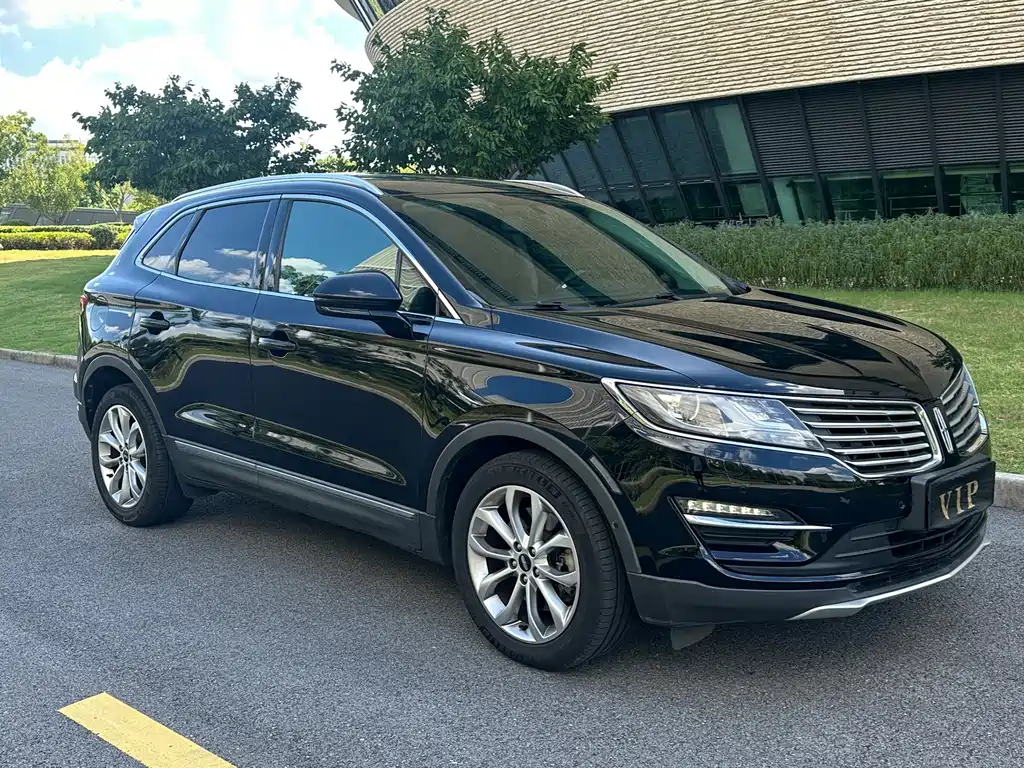 Lincoln MKC — миниатюра 3
