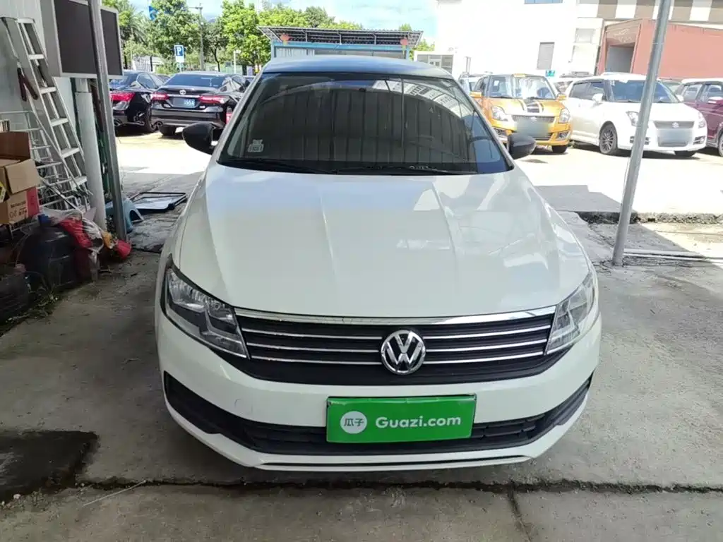 Volkswagen Lavida — миниатюра 3