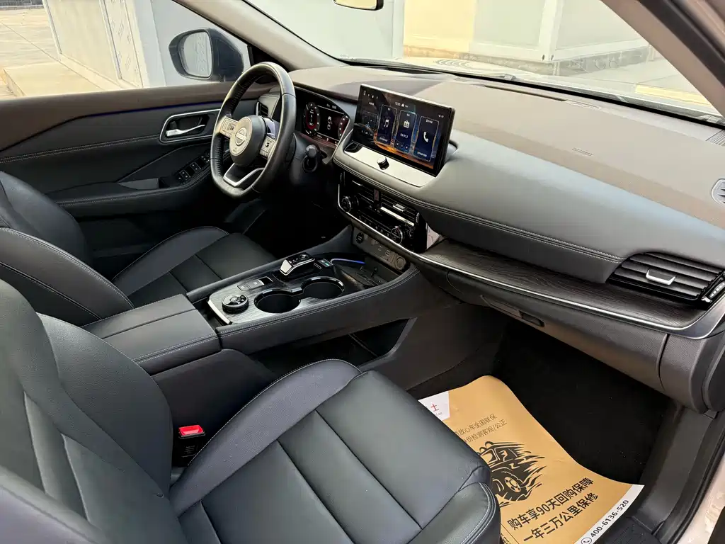 Nissan X-Trail — миниатюра 18