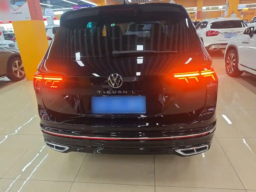 Volkswagen Tiguan L — миниатюра 6