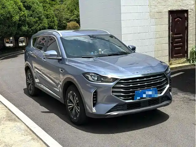 2022 JETOUR X70