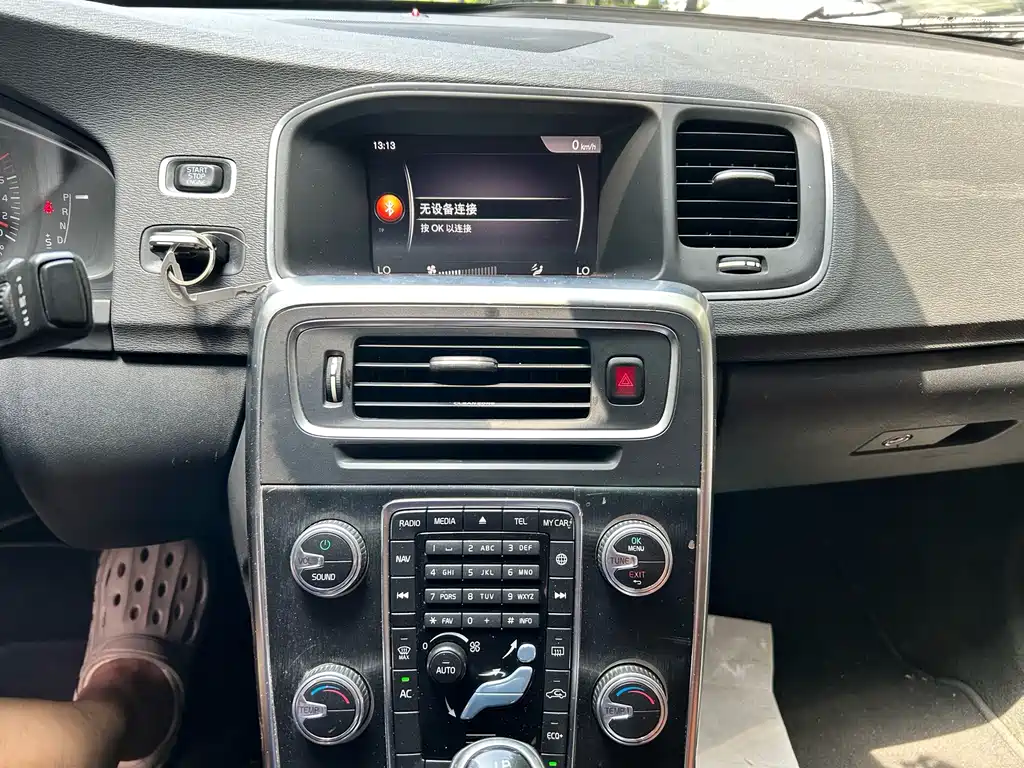 Volvo S60 — миниатюра 10