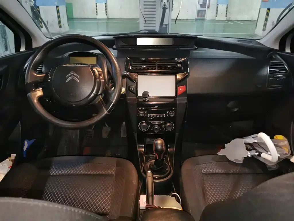 Citroen C-Quatre — миниатюра 10