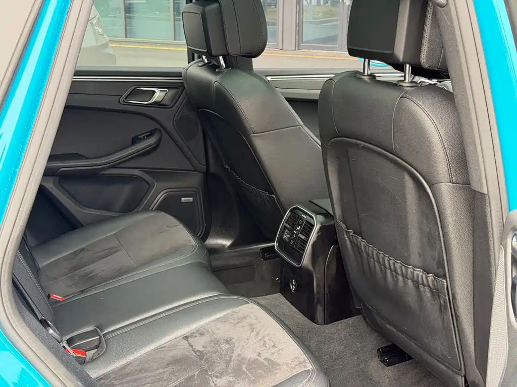 Porsche Macan — миниатюра 21