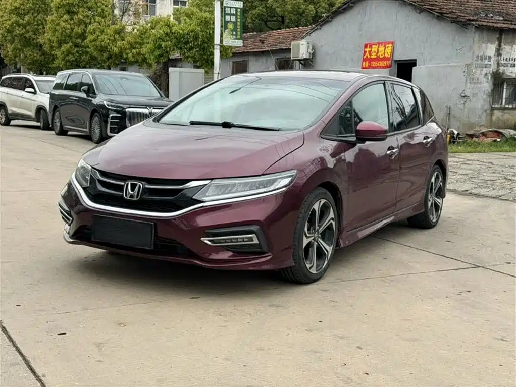 Honda Jade 2017