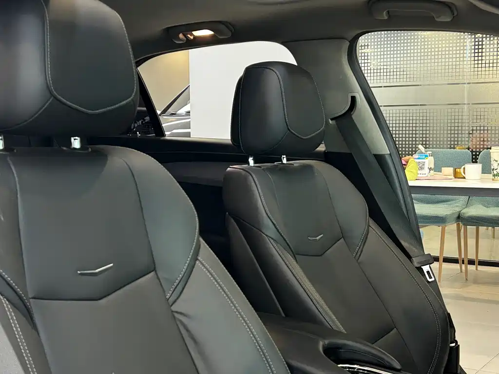 Cadillac ATS-L — миниатюра 11