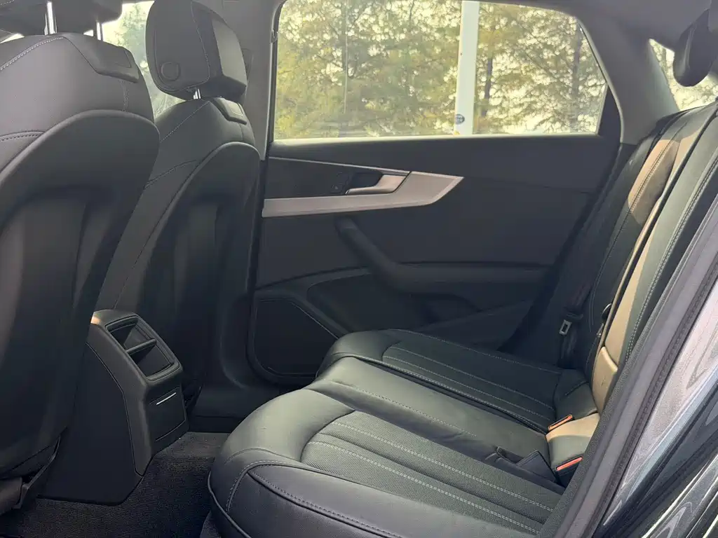 Audi A4L — миниатюра 13