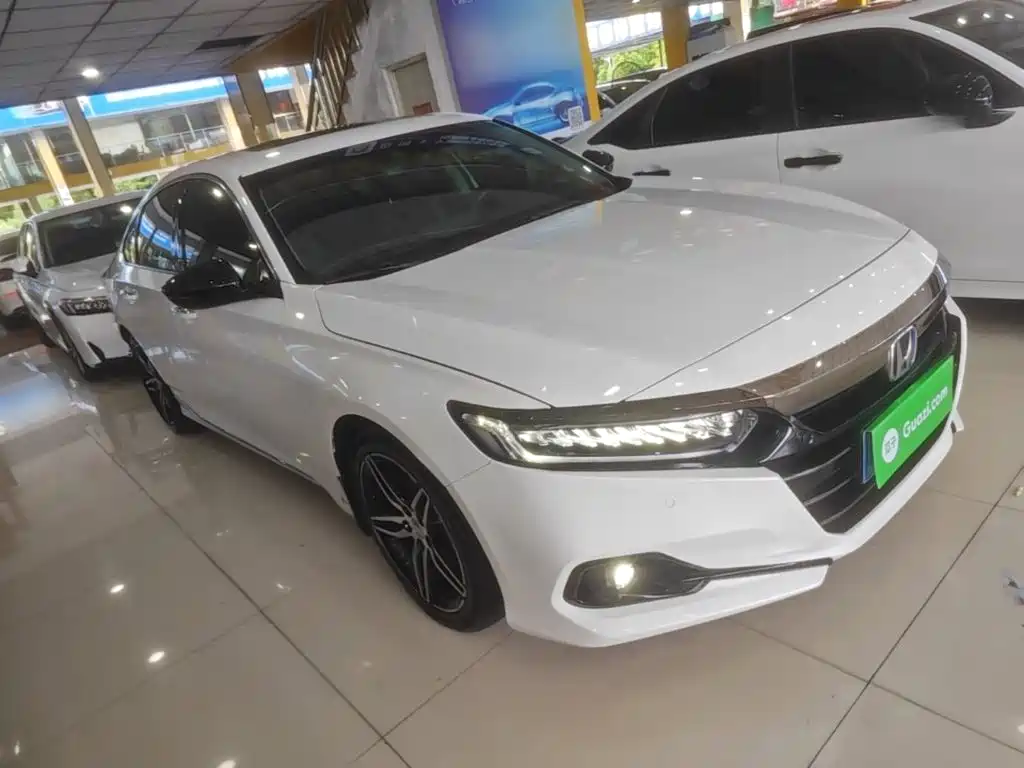 Honda Accord — миниатюра 4