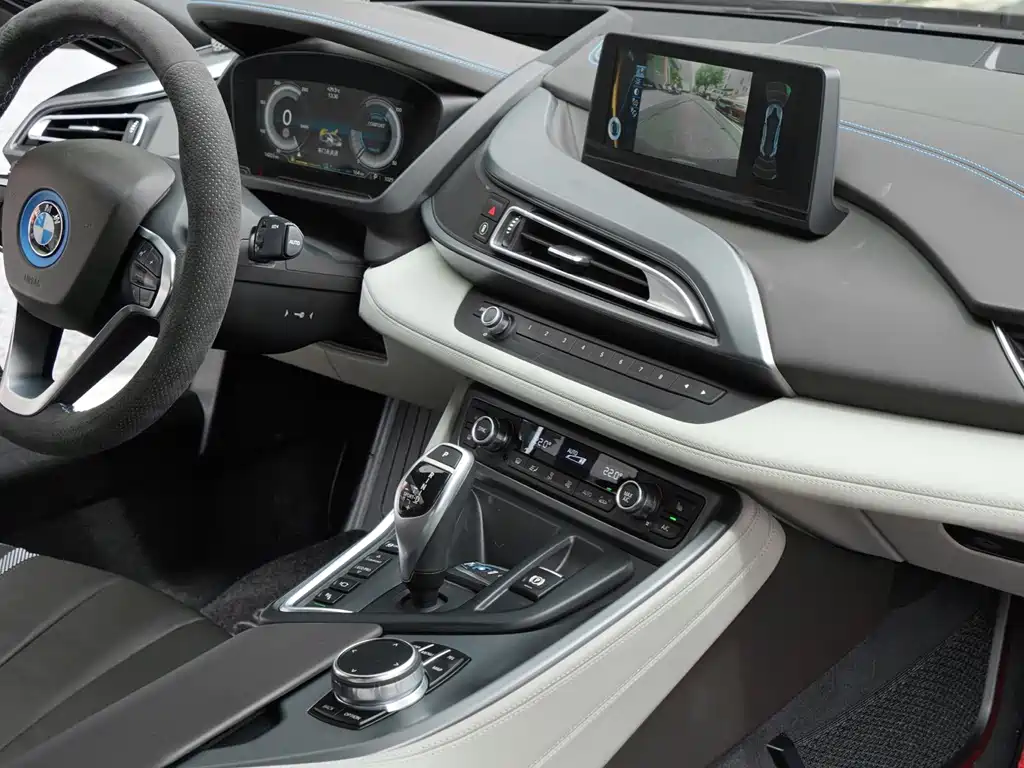 BMW i8 — миниатюра 5