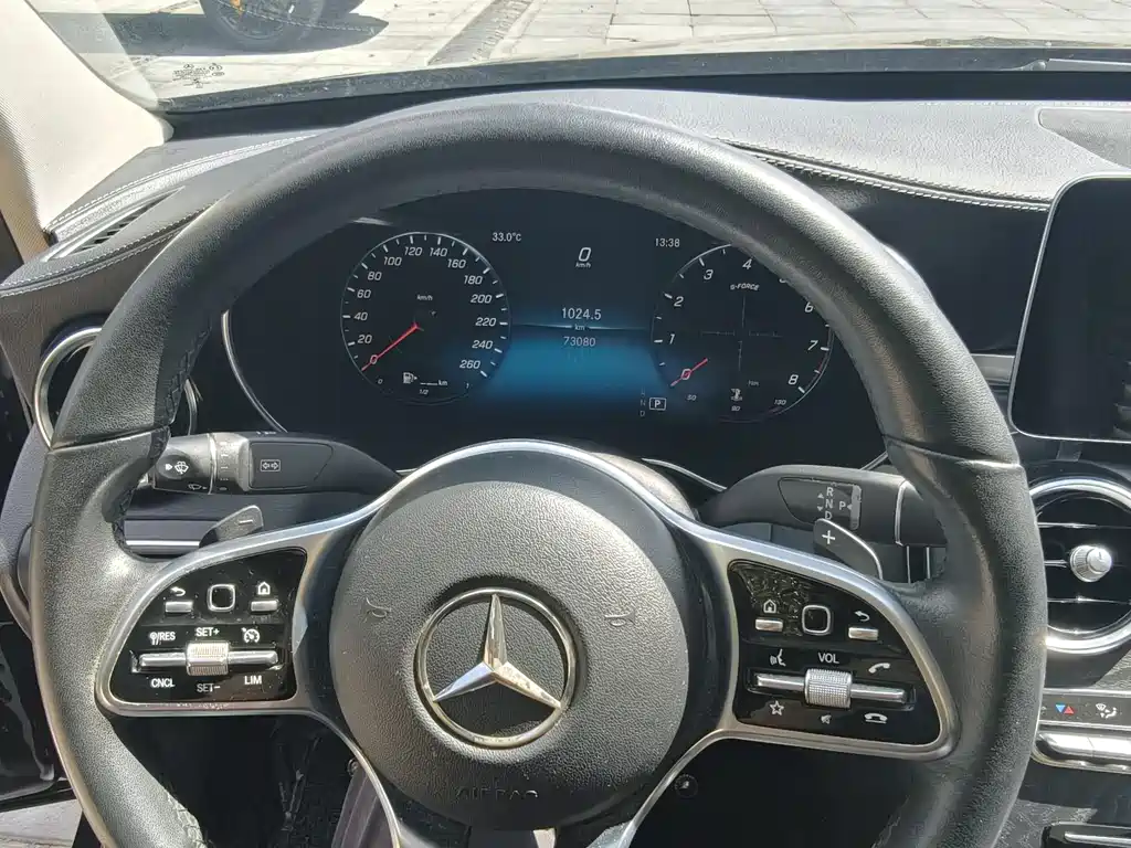 Mercedes-Benz C-Class — миниатюра 10