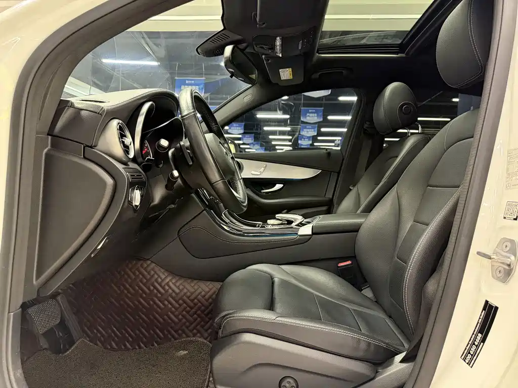 Mercedes-Benz GLC Coupe — миниатюра 7