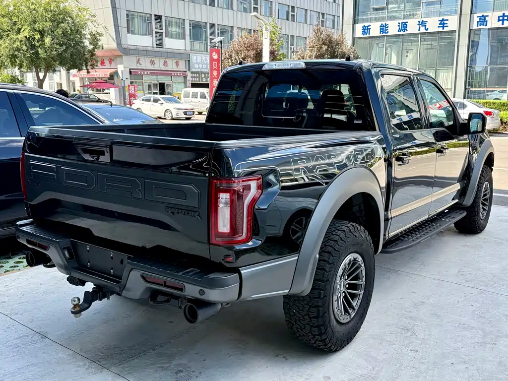 Ford F-150 Raptor — миниатюра 4