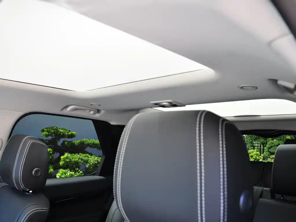 Land Rover Discovery — миниатюра 10