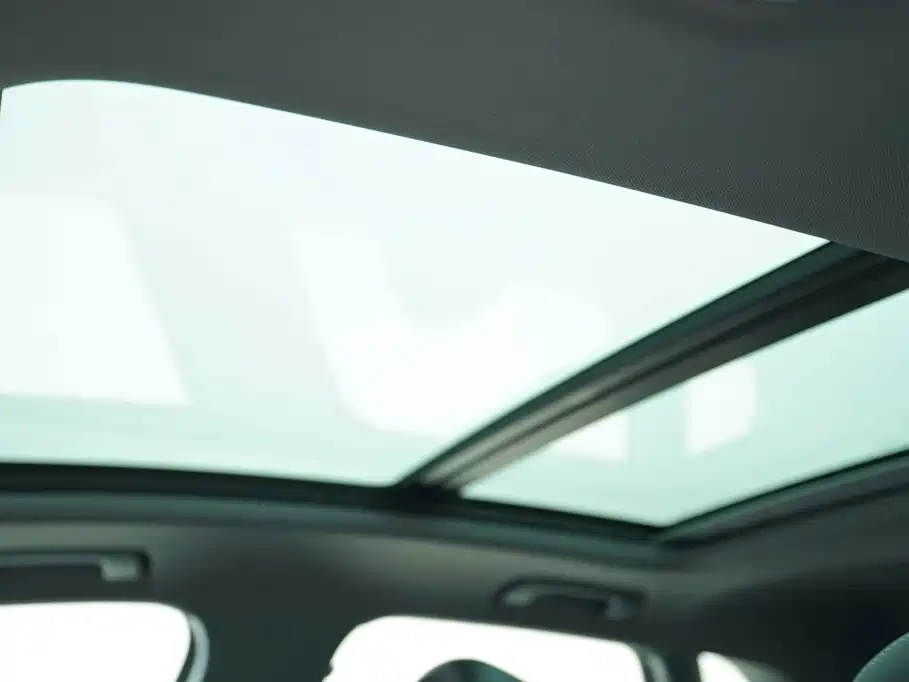 Audi Q3 — миниатюра 11