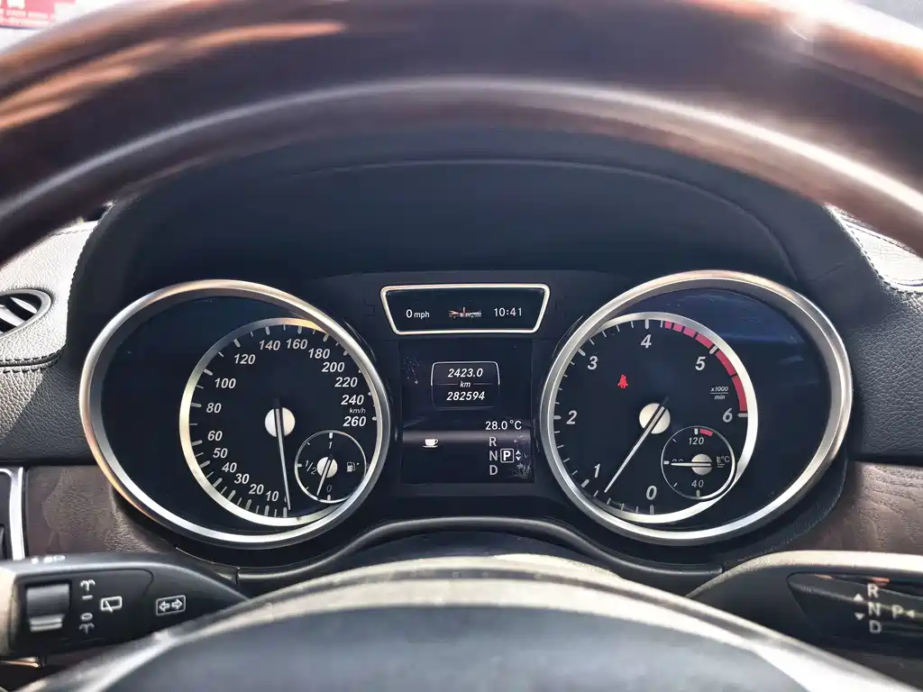 Mercedes-Benz GL-Class — миниатюра 16