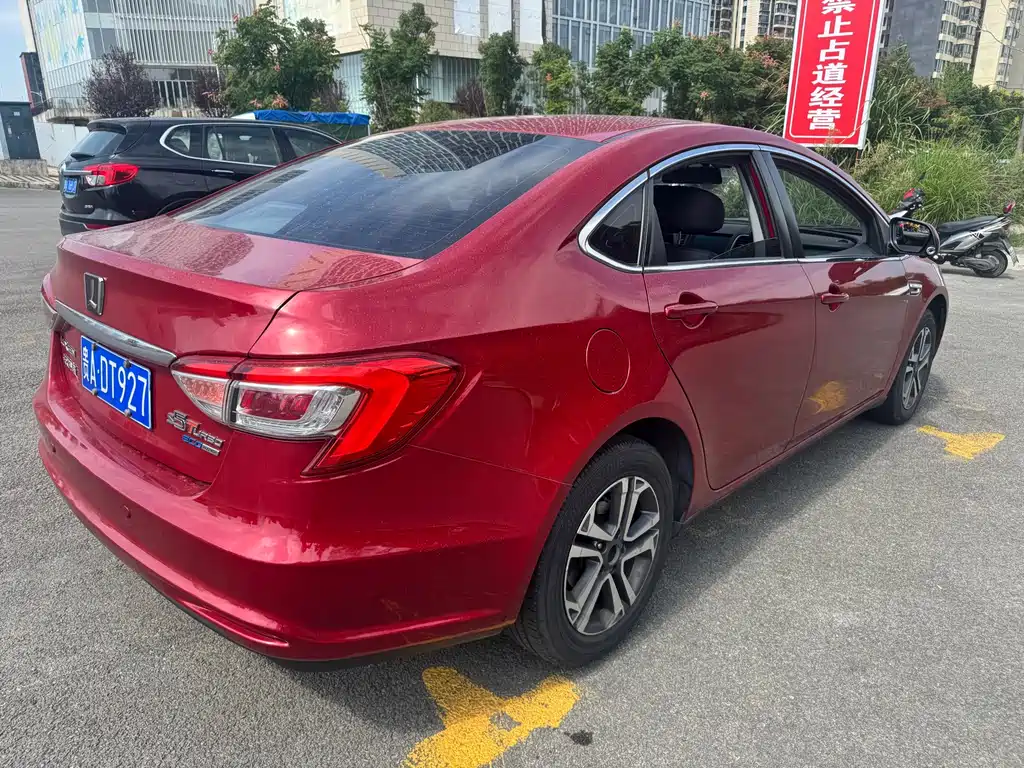 Luxgen Luxgen 5 — миниатюра 9