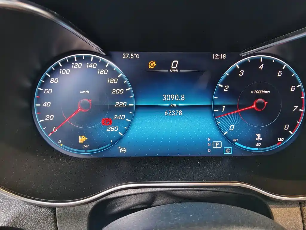 Mercedes-Benz GLC — миниатюра 12