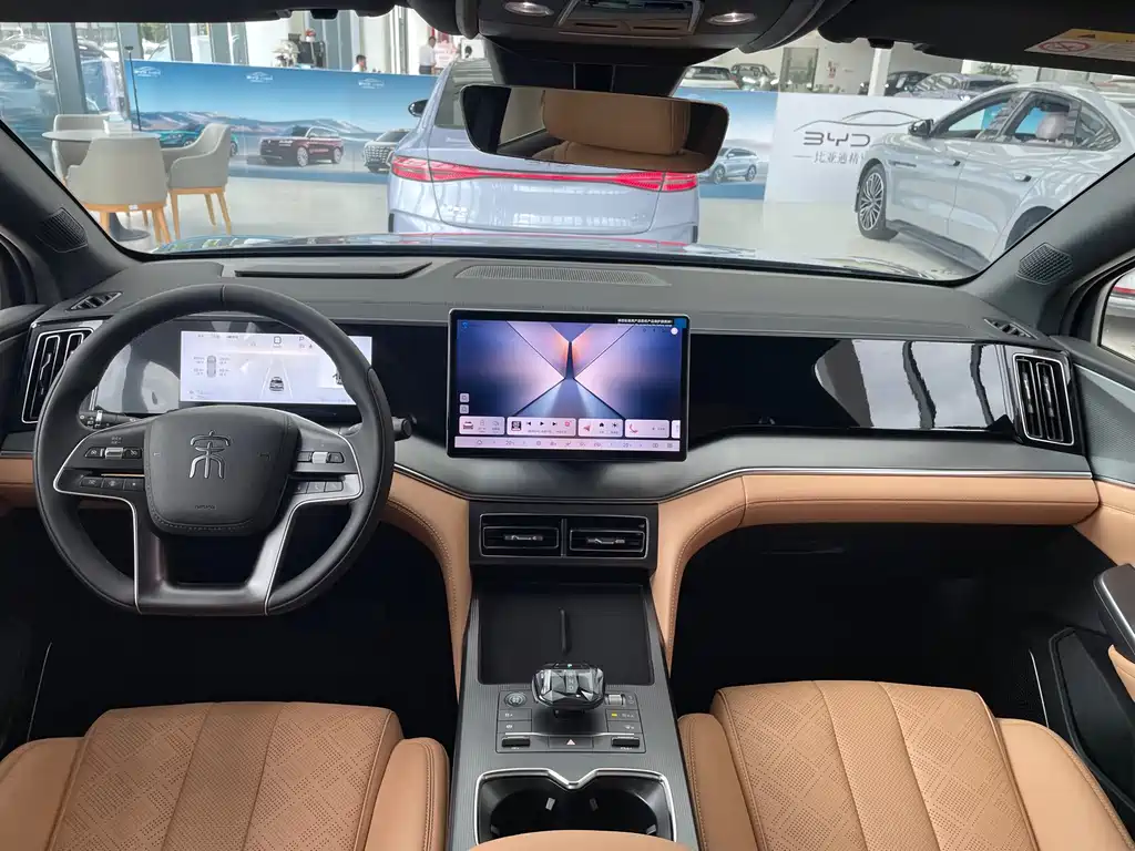 BYD L DM-i — миниатюра 10