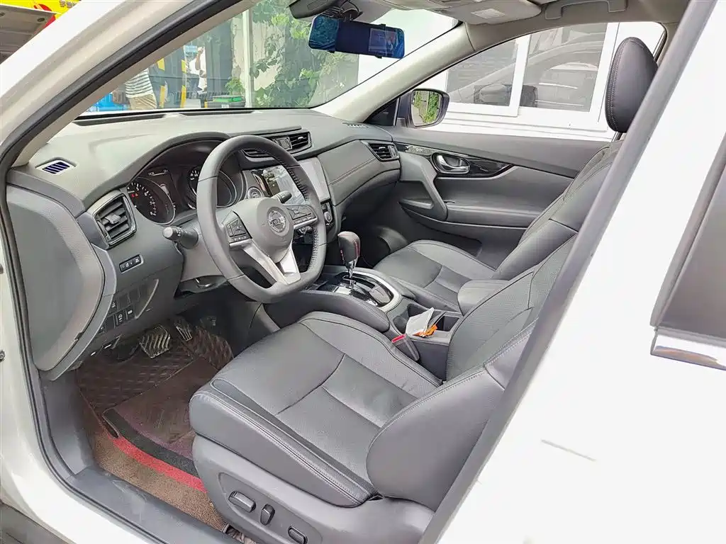 Nissan X-Trail 2022 2.0L