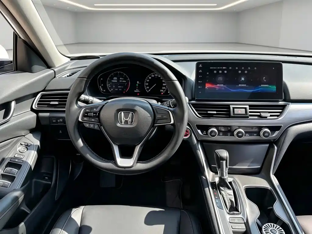 Honda Accord — миниатюра 9