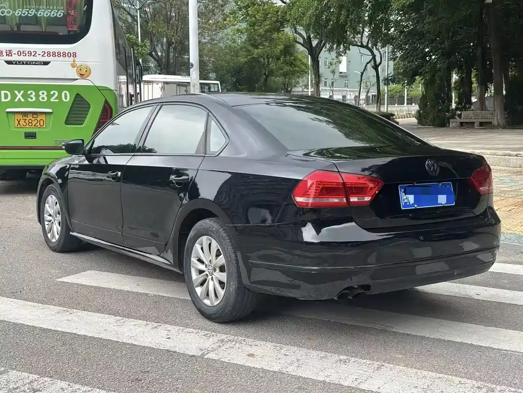 Volkswagen Passat — миниатюра 6