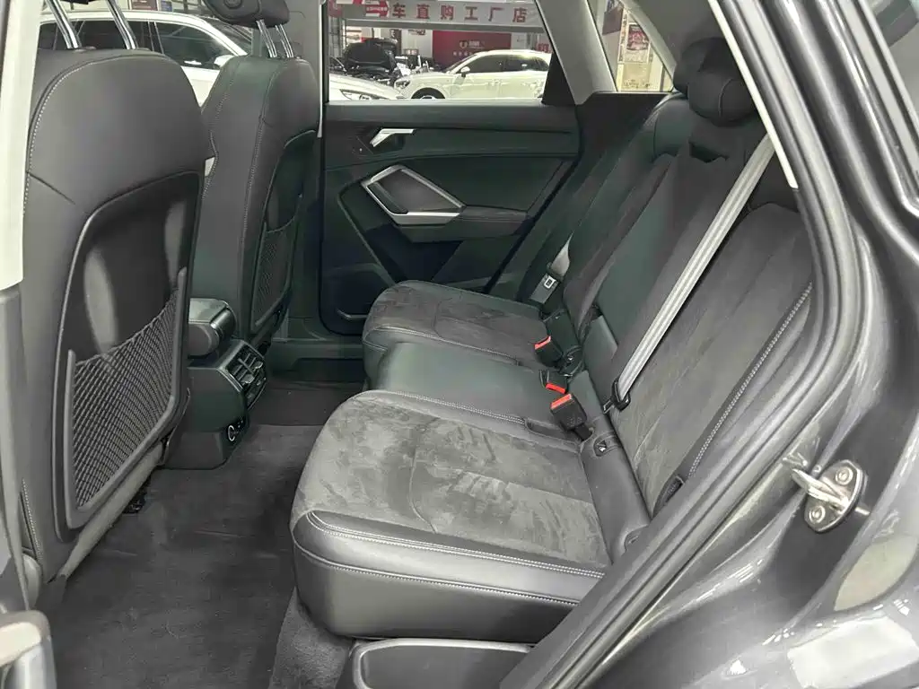 Audi Q3 — миниатюра 14