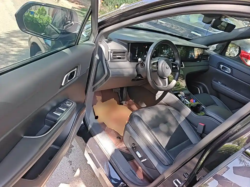 Li Auto Li ONE — миниатюра 16