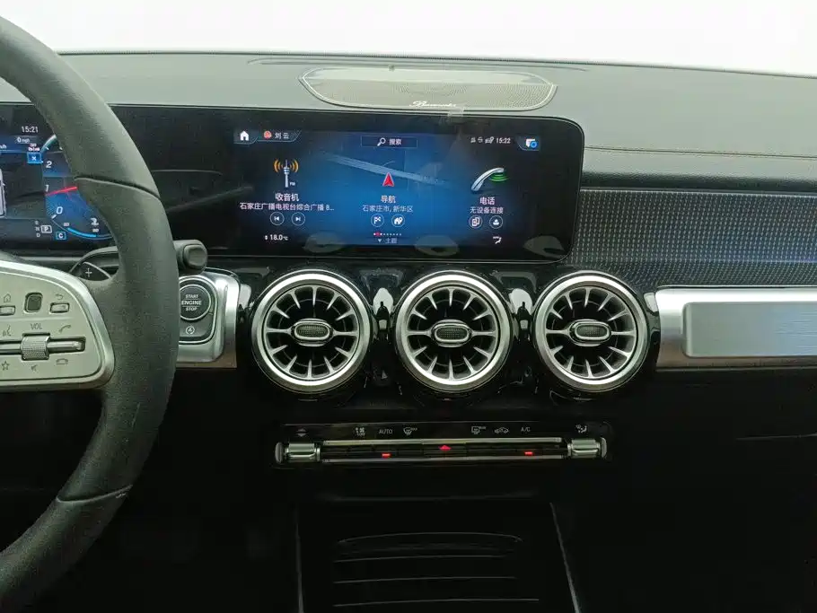 Mercedes-Benz GLB — миниатюра 13