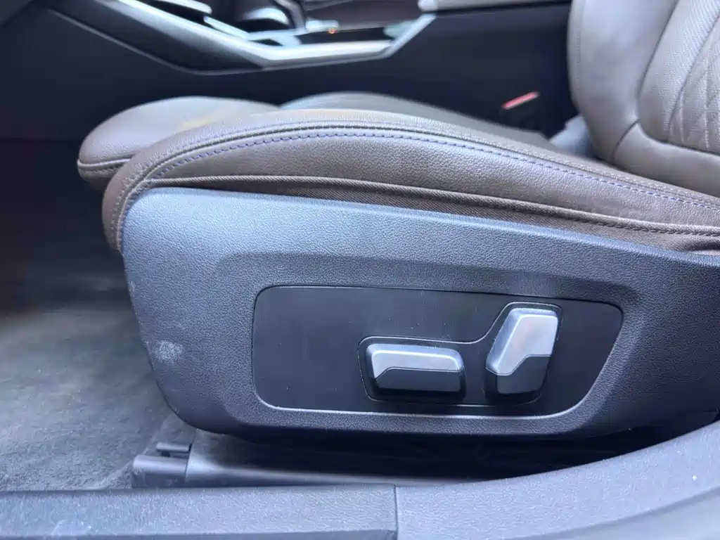BMW 3 Series — миниатюра 15