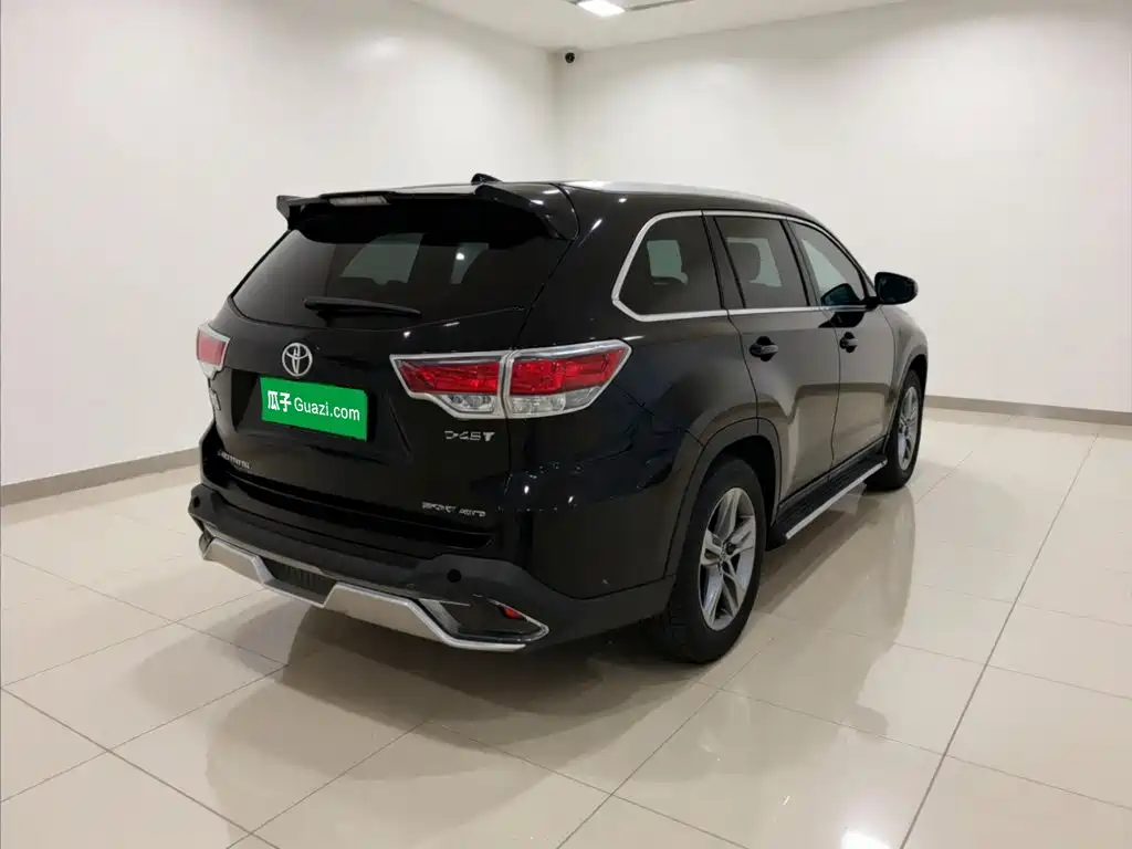 Toyota Highlander — миниатюра 6