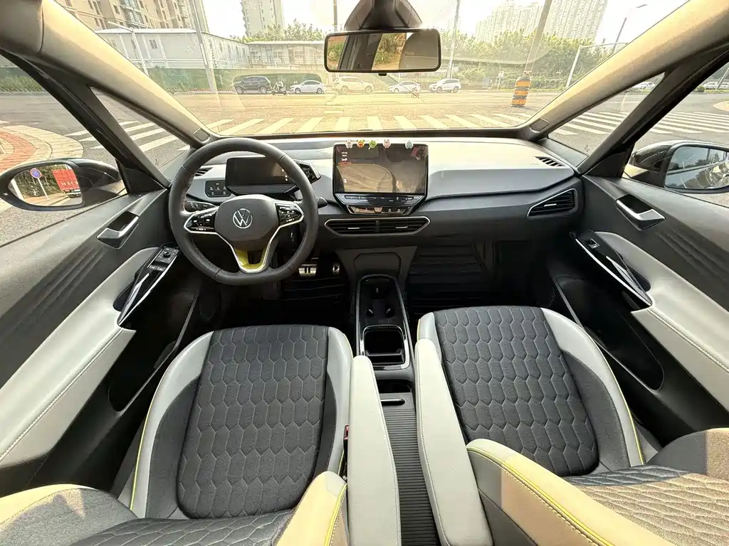 Volkswagen ID.3 — миниатюра 6
