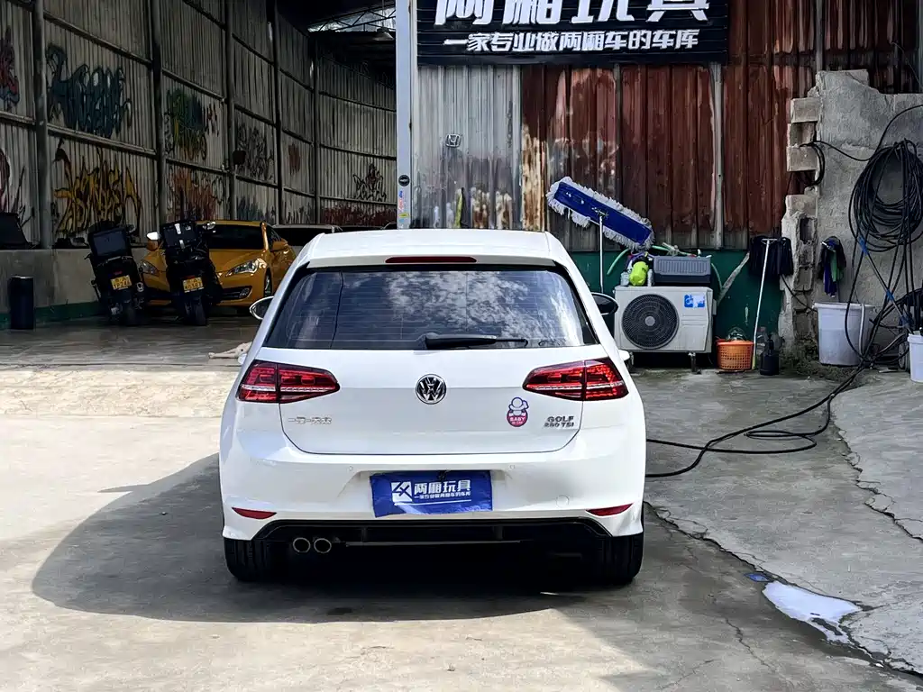 Volkswagen Golf — миниатюра 8