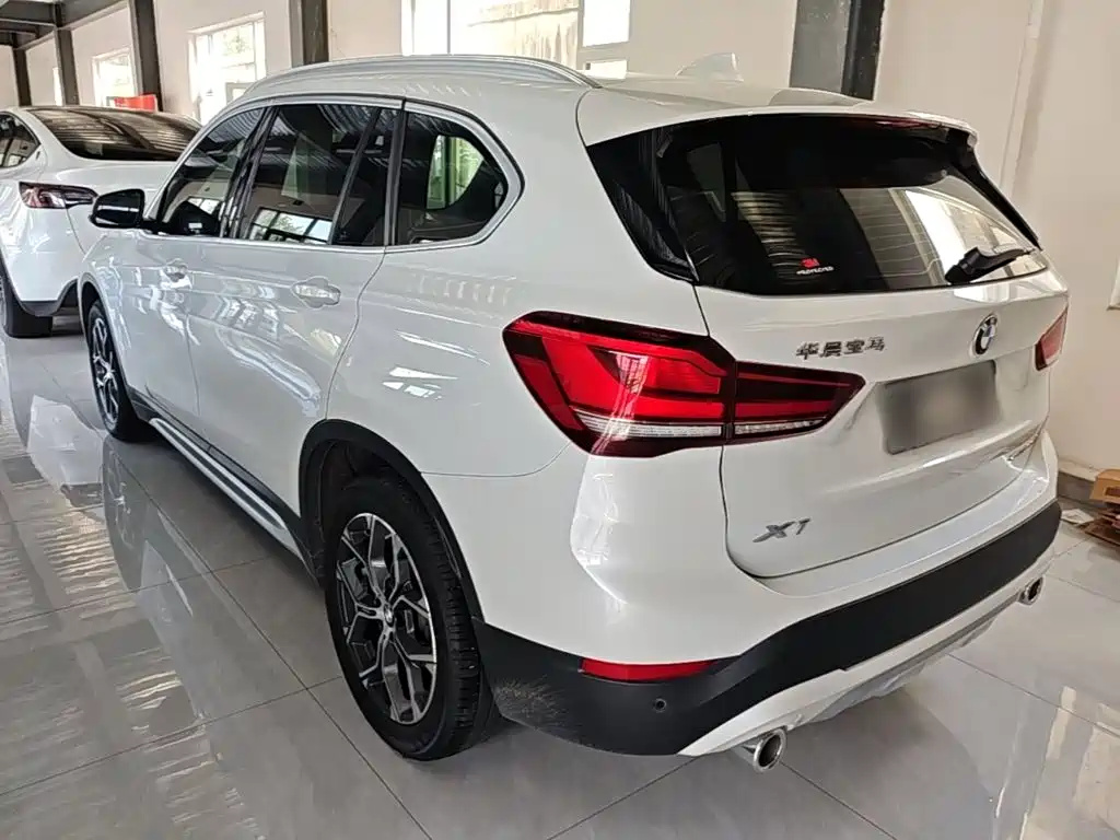 BMW X1 — миниатюра 5