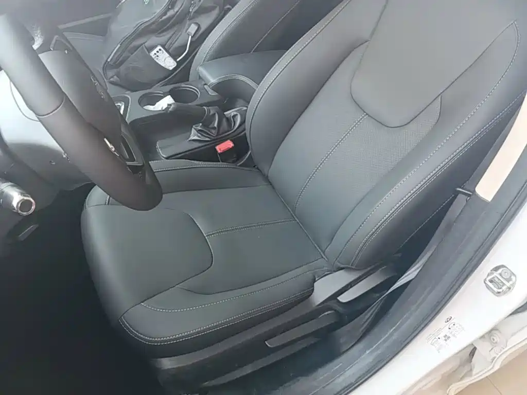 Chery Arrizo 5 — миниатюра 15