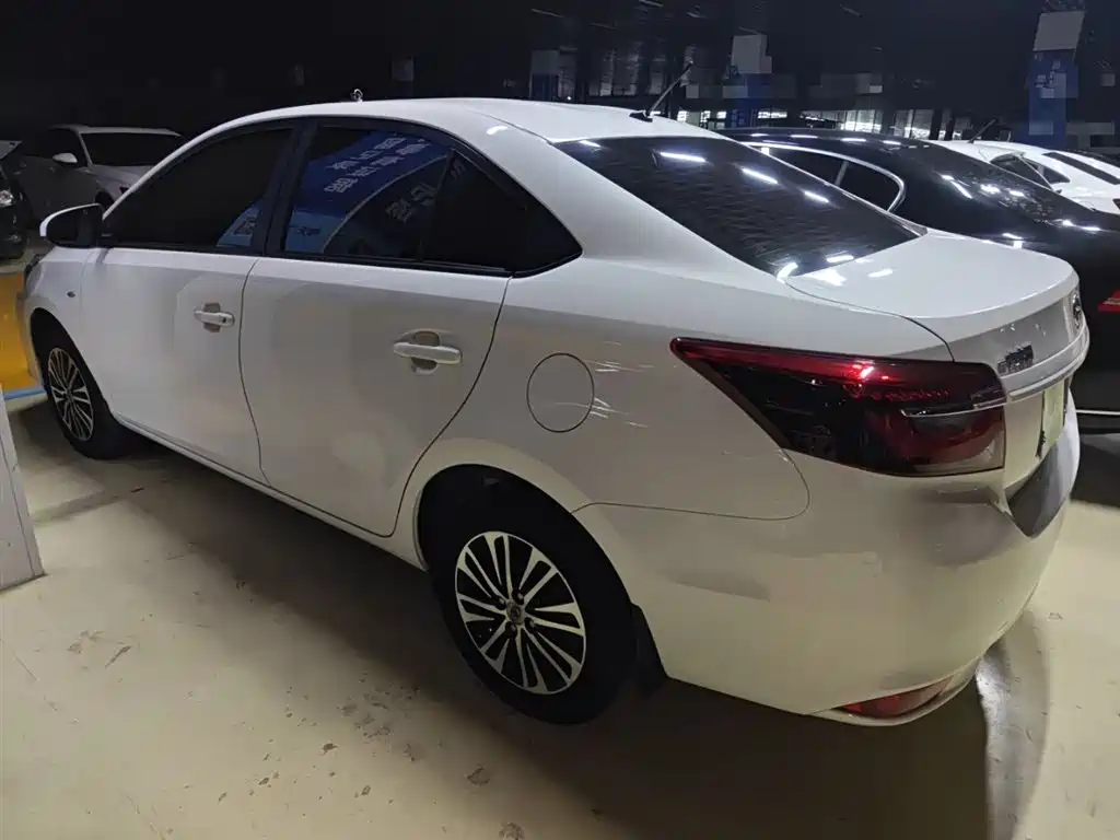 TOYOTA VIOS
