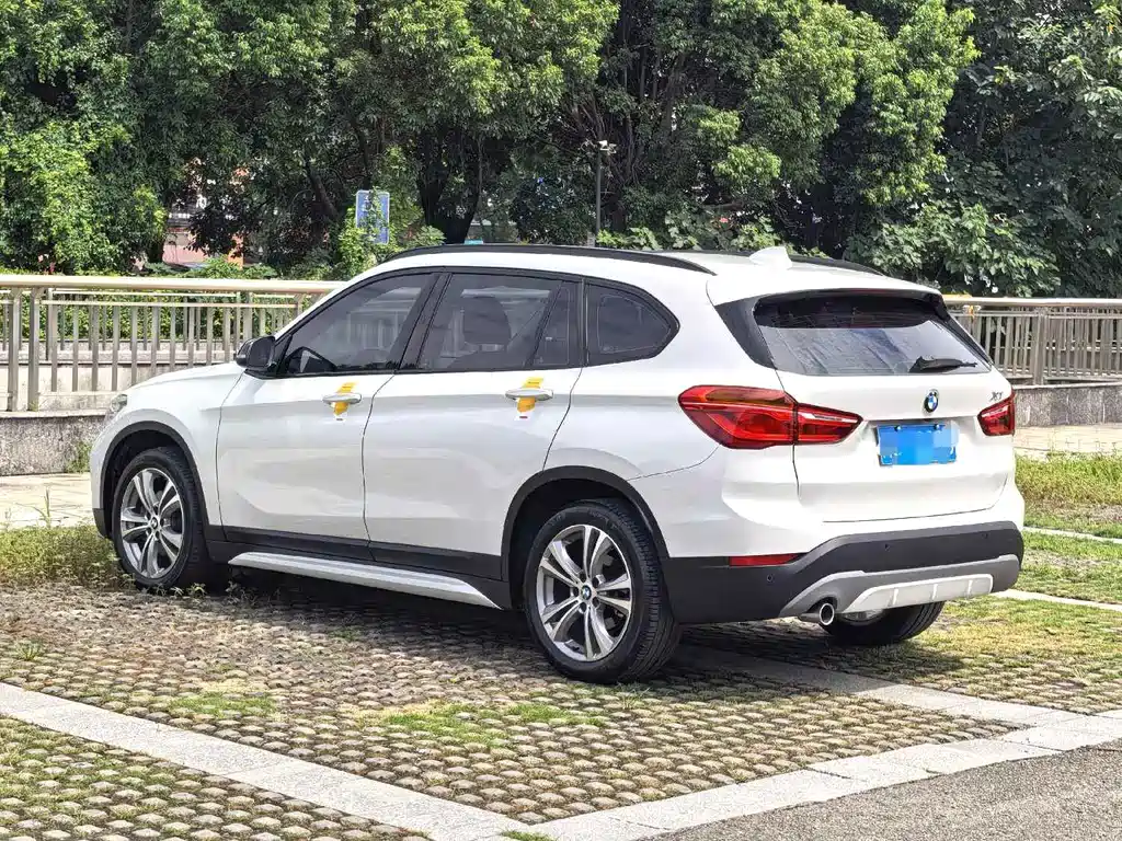 BMW X1 — миниатюра 7
