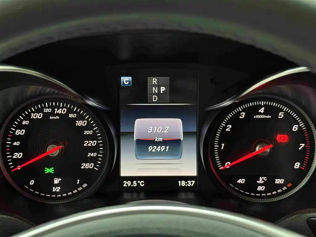 Mercedes-Benz C-Class — миниатюра 16