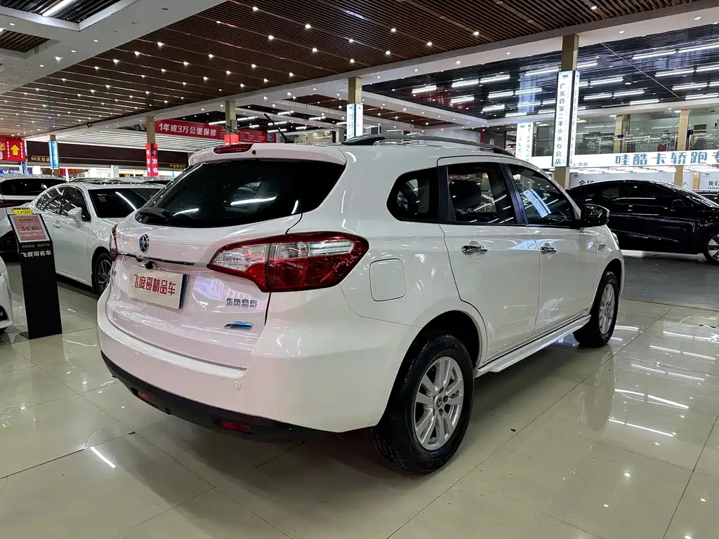 Venucia T70 — миниатюра 7