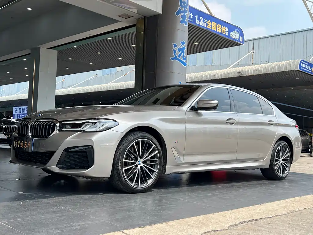 BMW 5 Series 2023